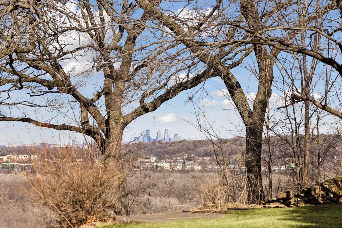1835 Hunter Lane, Mendota Heights, MN 55118 - #1