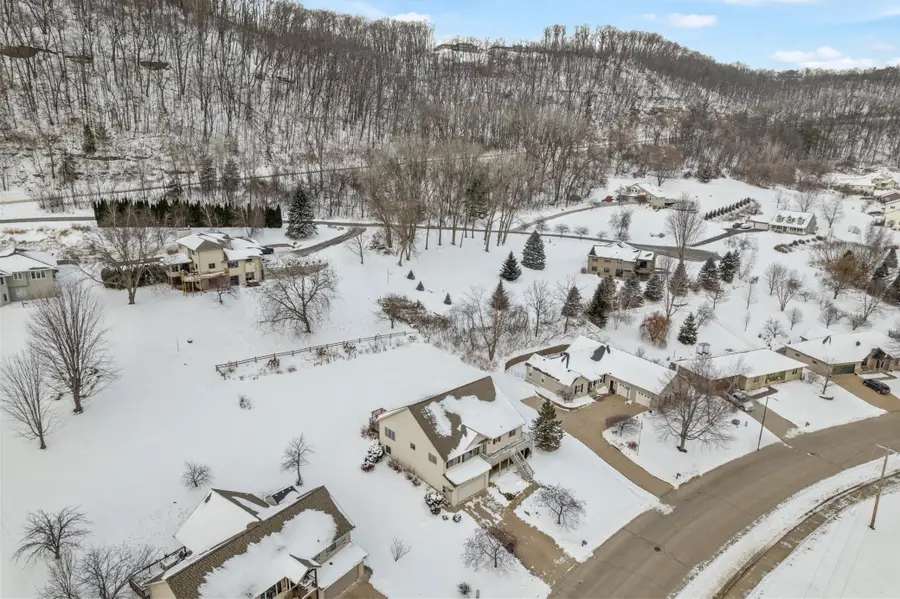 1115 Jonathan Lane, La Crescent, MN 55947 - Image #2