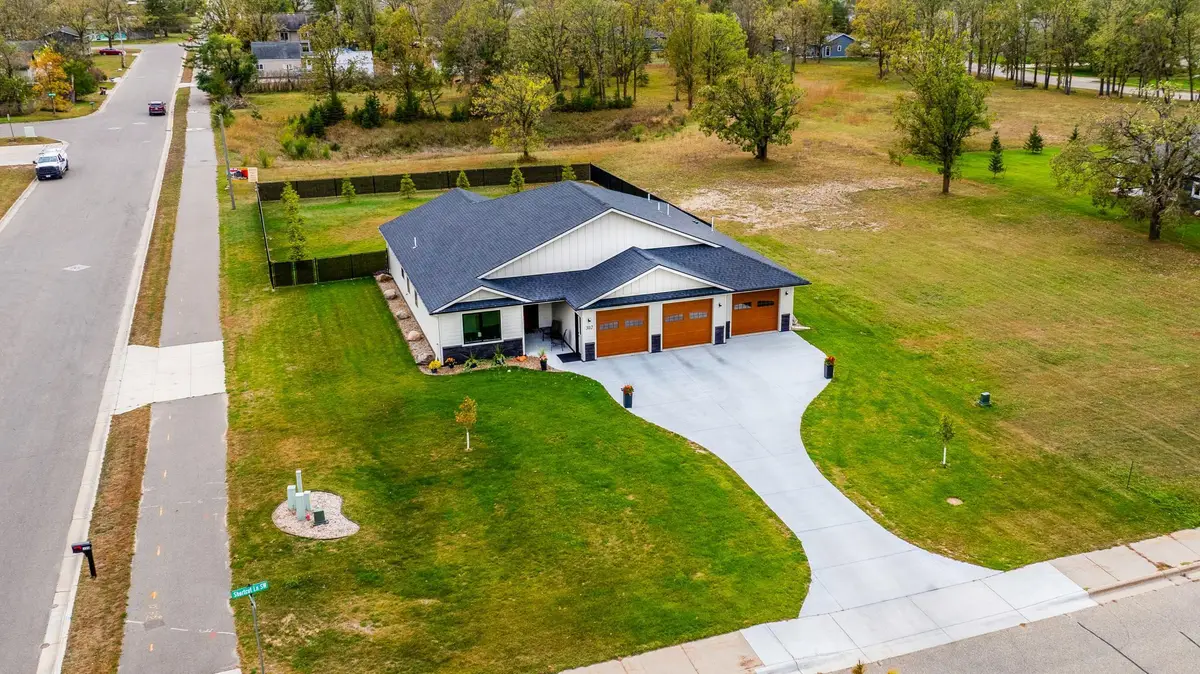 302 Shortcut Lane Sw, Bemidji, MN 56601 - Image #1