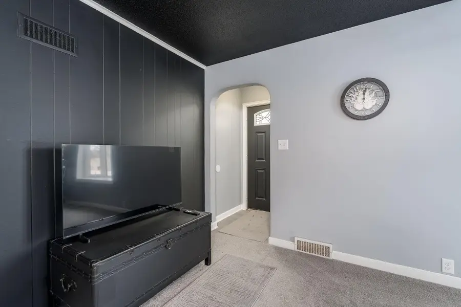 621 N 2nd Street, Le Sueur, MN 56058 - Image #3