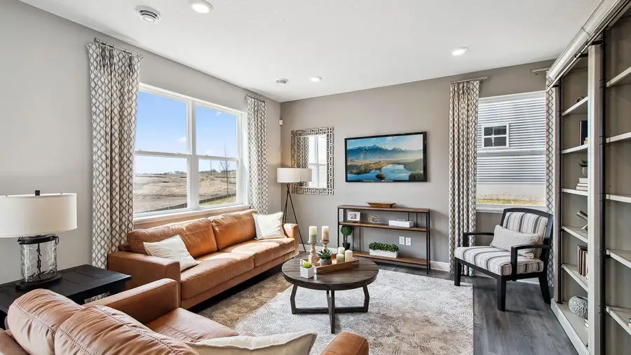 17066 Draper Way, Lakeville, MN 55044 - Image #2