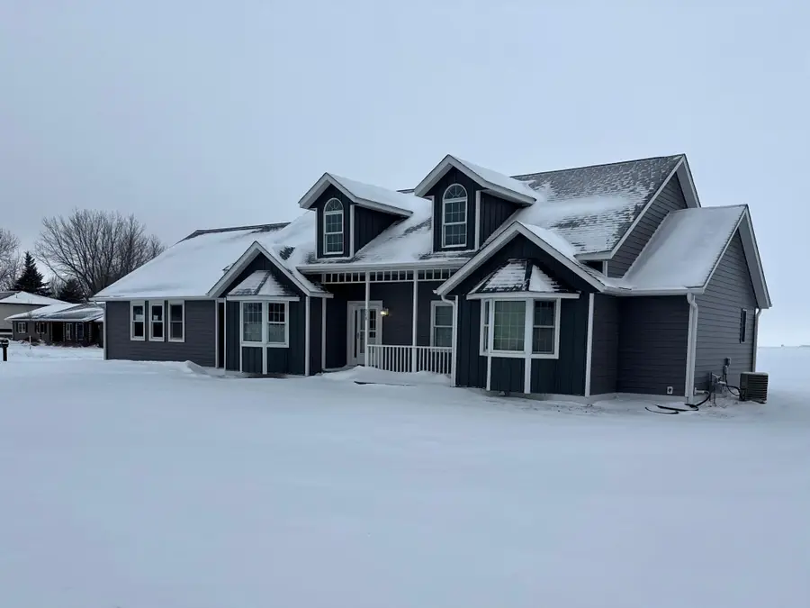 308 S Range Road, Springfield, MN 56087 - Image #3