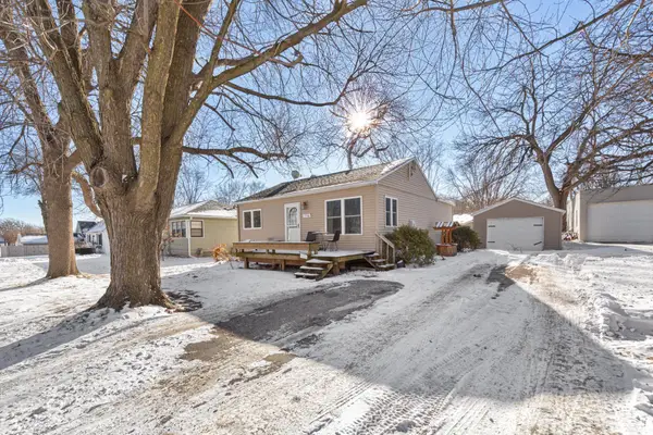 716 8th Avenue Ne, Waseca, MN 56093