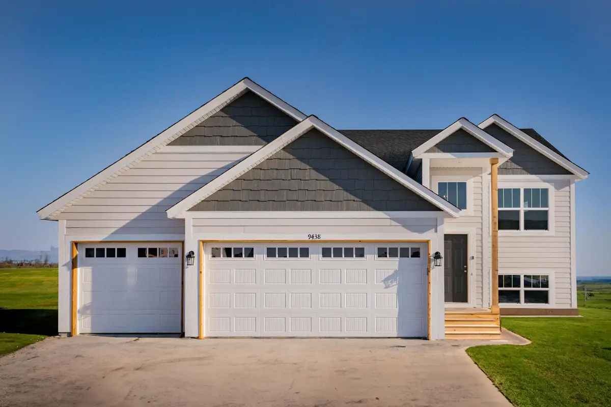 4739 8th Street Loop Ne, Saint Cloud, MN 56304 - Image #1