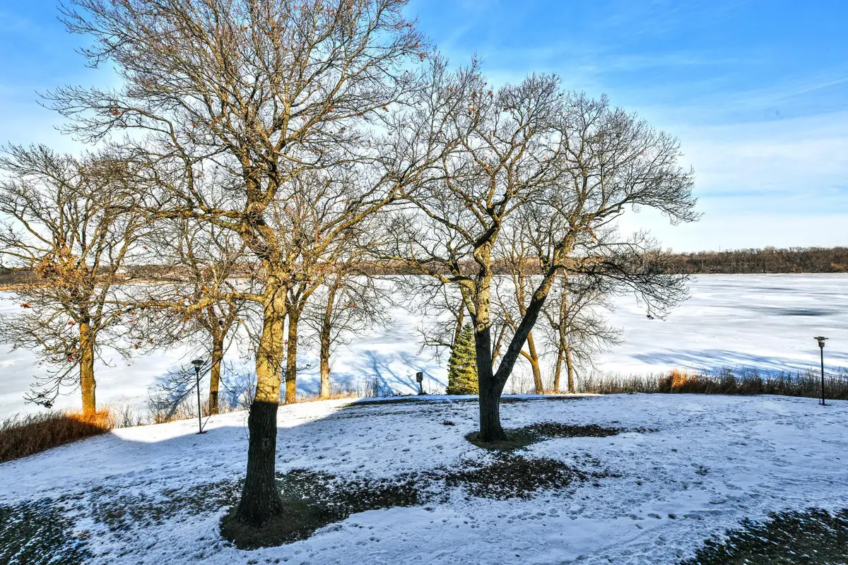 808 Lake Chapeau Drive #205, Albert Lea, MN 56007 - Image #1