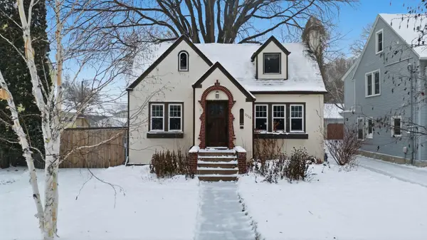 1510 8th Street S, Fargo, ND 58103