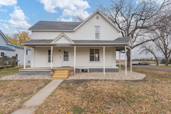 606 Smith Street Ne, Mapleton, MN 56065