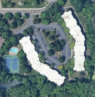 10441 Greenbrier Road #120, Hopkins, MN 55305 - Image #1