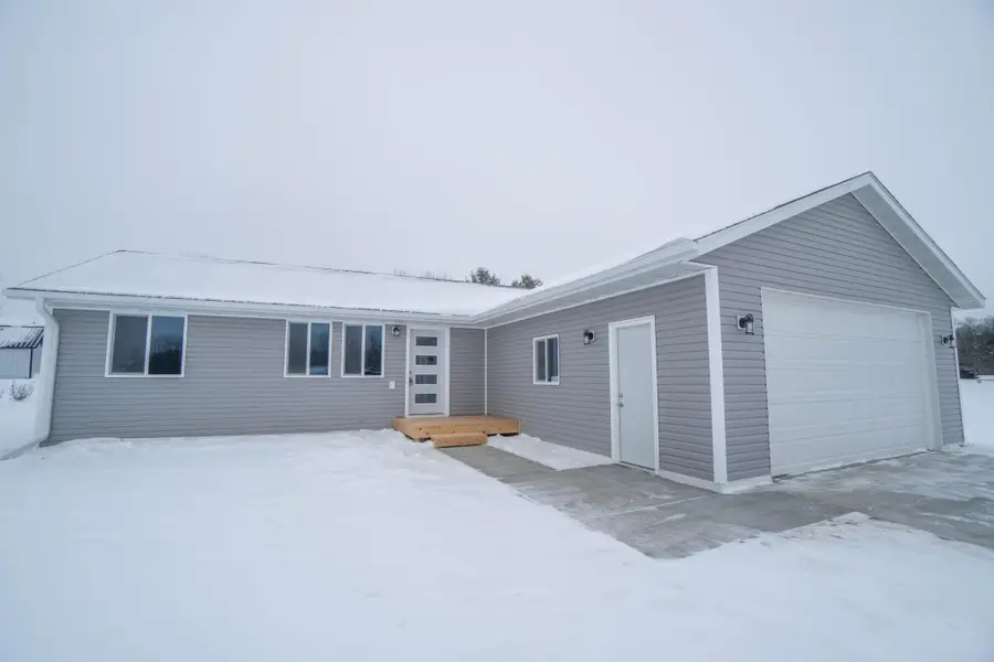 412 Russ Parta Drive, New York Mills, MN 56567 - Image #2