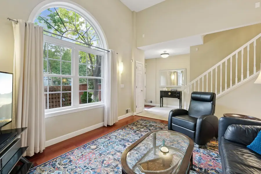 2009 Grand Avenue, Saint Paul, MN 55105 - Image #2