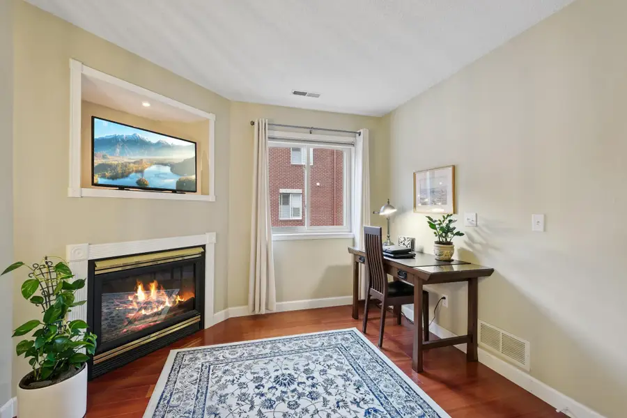 2009 Grand Avenue, Saint Paul, MN 55105 - Image #3