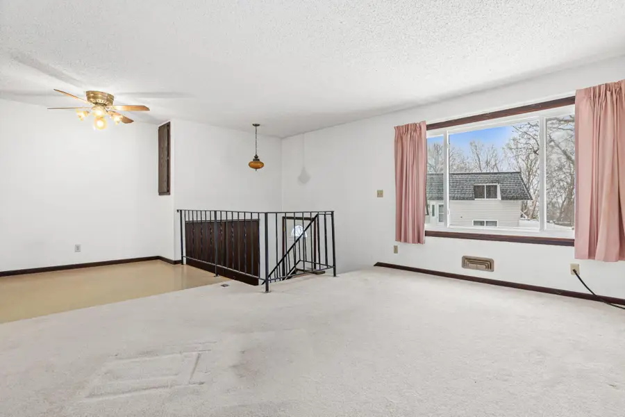 3907 Conroy Trail, Inver Grove Heights, MN 55076 - Image #2