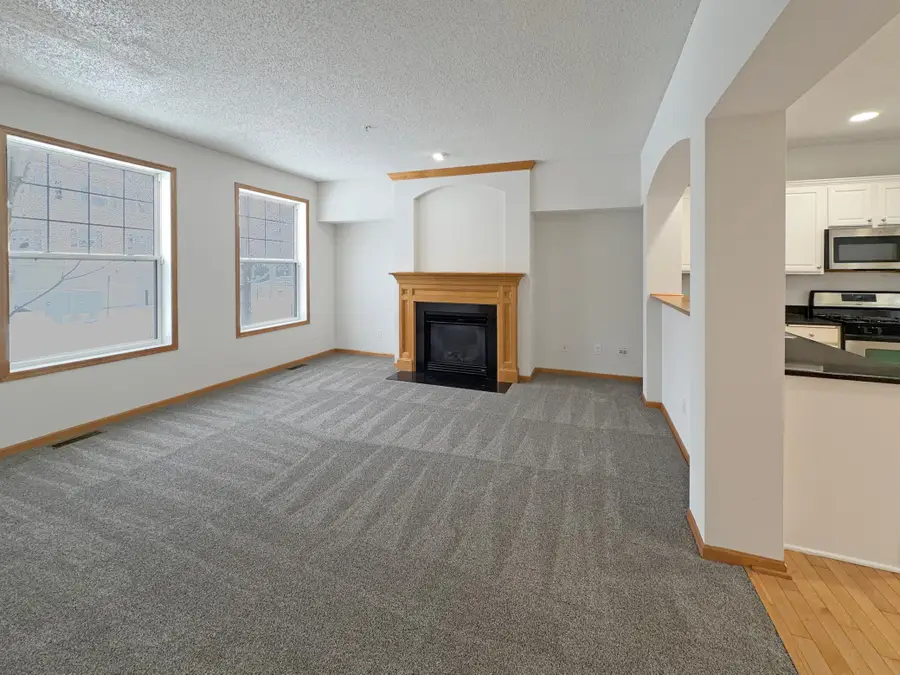 8322 Labont Way, Eden Prairie, MN 55344 - Image #3