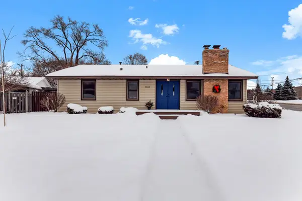 2300 W 95th Street, Bloomington, MN 55431