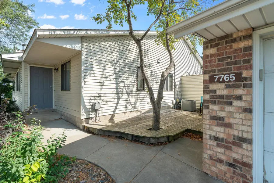 7765 157th Street W, Apple Valley, MN 55124 - Image #2