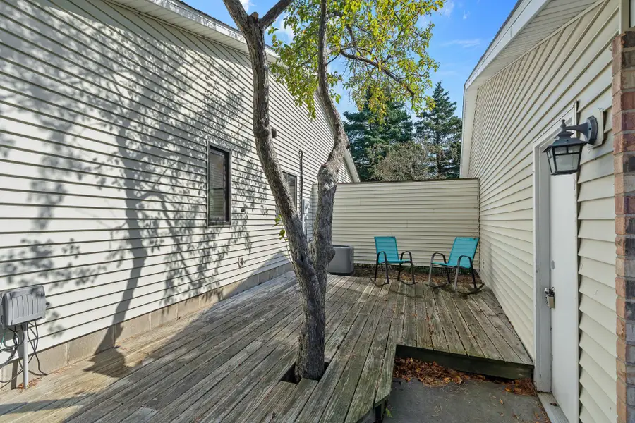 7765 157th Street W, Apple Valley, MN 55124 - Image #3