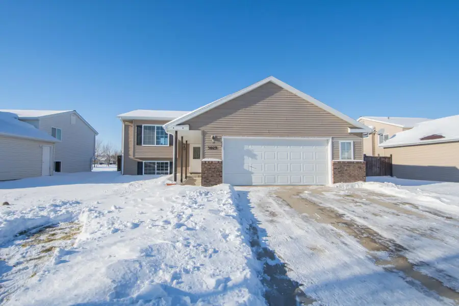 3023 33rd Street S, Moorhead, MN 56560 - Image #2