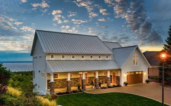 3725 N Ridge Road, Duluth, MN 55804