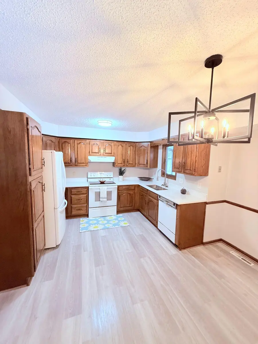 6801 Toledo Avenue N, Brooklyn Center, MN 55429 - Image #2