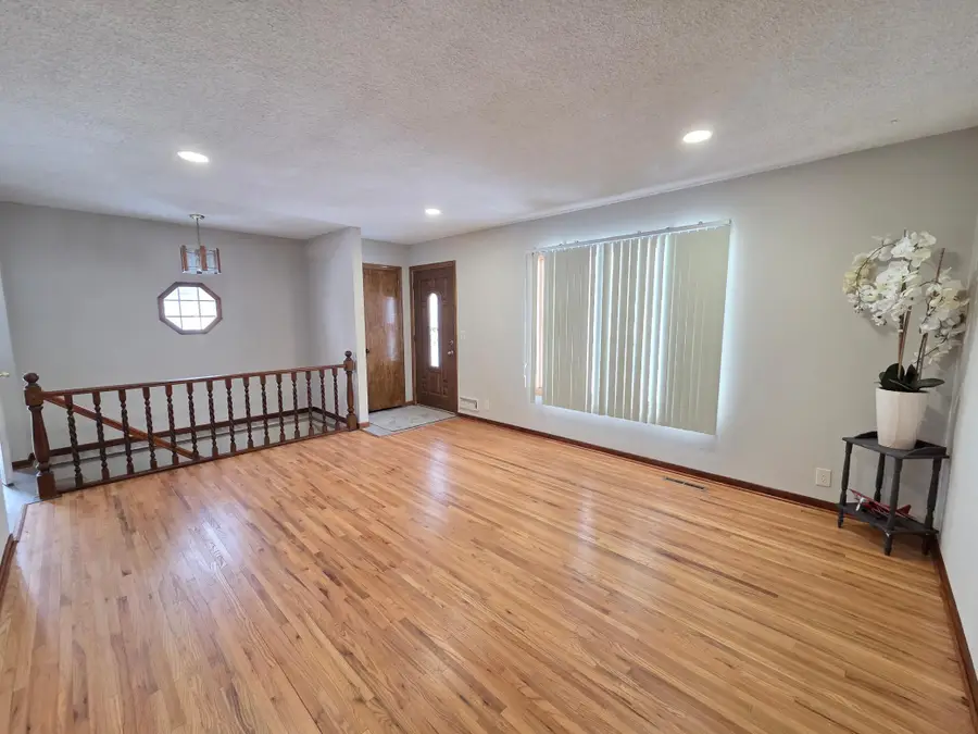 6801 Toledo Avenue N, Brooklyn Center, MN 55429 - Image #3