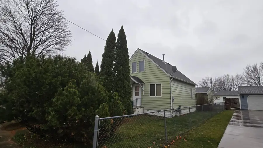 814 14th Avenue Se, Austin, MN 55912 - Image #2