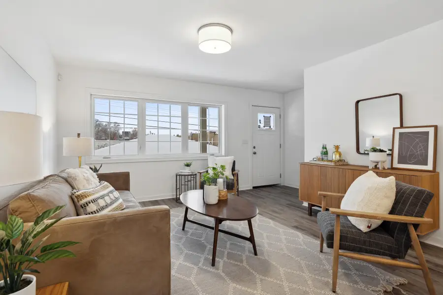 2028 James Avenue N #2, Minneapolis, MN 55411 - Image #2