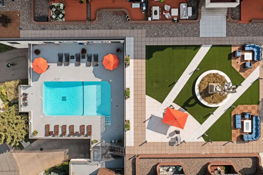 48 Groveland Terrace #B101, Minneapolis, MN 55403 - #2