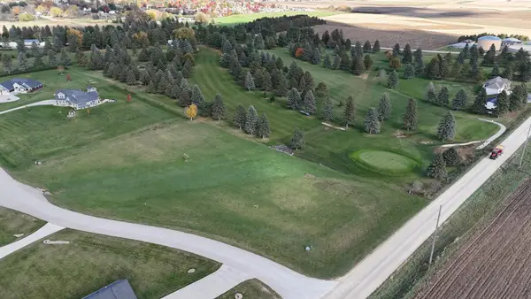 53022 253rd Avenue, Plainview, MN 55964