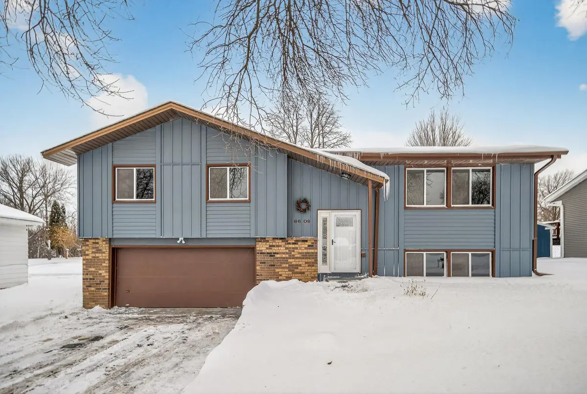 6608 Edgemont Boulevard N, Brooklyn Park, MN 55428 - Image #1