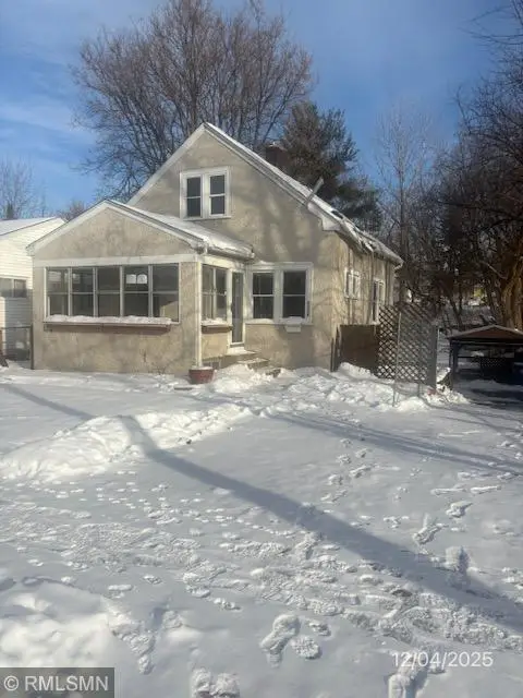 1116 Hall Avenue, West Saint Paul, MN 55118