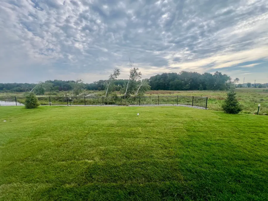 12639 Fraizer Street Ne, Blaine, MN 55449 - Image #2