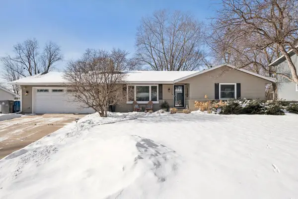 5604 Highwood Drive, Edina, MN 55436