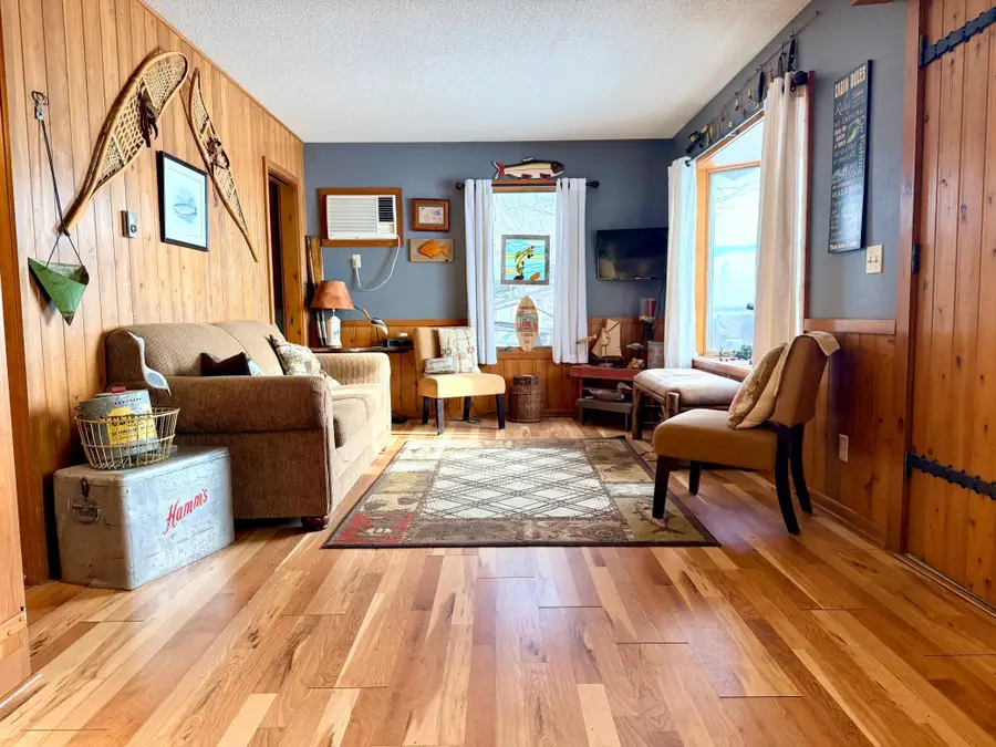 1111 W Lake Avenue, Worthington, MN 56187 - Image #3