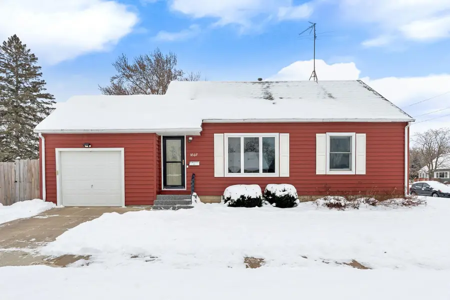 1607 7th Street Se, Austin, MN 55912 - Image #2