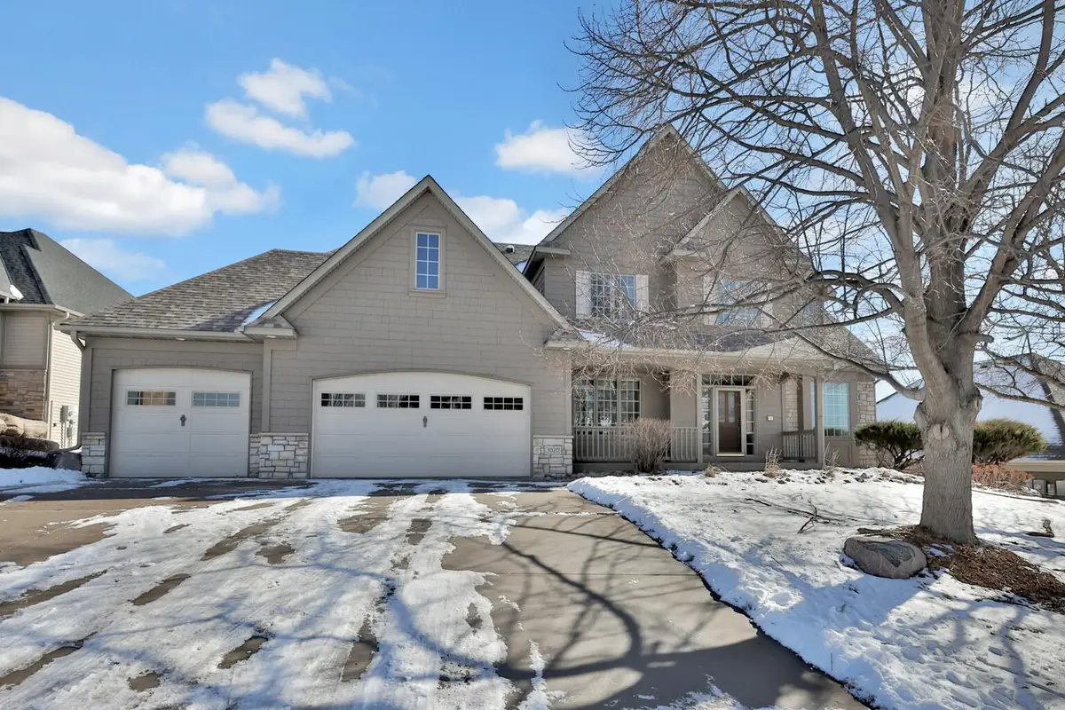3020 Carey Heights Drive, Maplewood, MN 55109 - #1