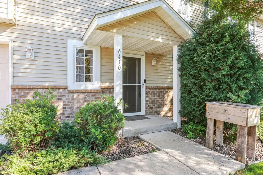 6410 207th Street N, Forest Lake, MN 55025 - Image #2