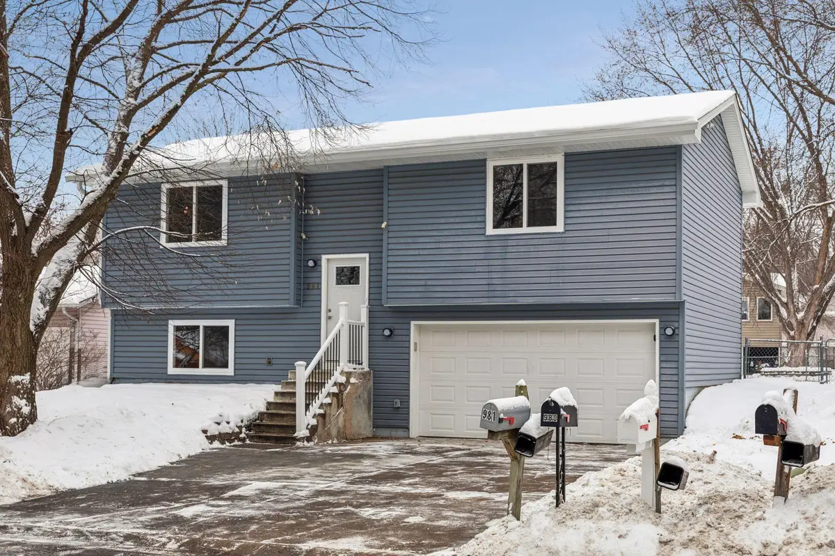 981 104th Avenue Nw, Coon Rapids, MN 55433 - Image #1