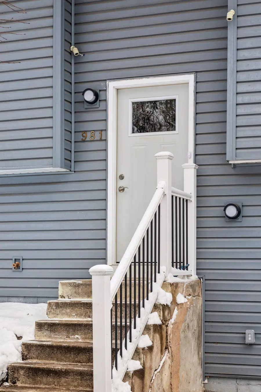 981 104th Avenue Nw, Coon Rapids, MN 55433 - Image #2