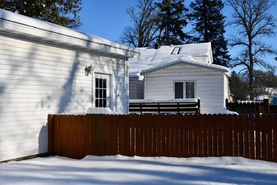 321 Tindolph Avenue N, Thief River Falls, MN 56701 - Image #3