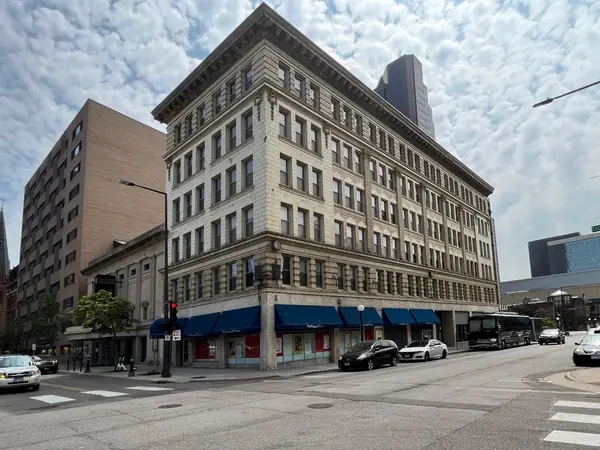 488 Wabasha Street N #305, Saint Paul, MN 55102