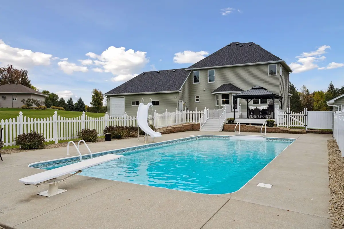 819 Belanger Avenue Nw, Buffalo, MN 55313 - #1