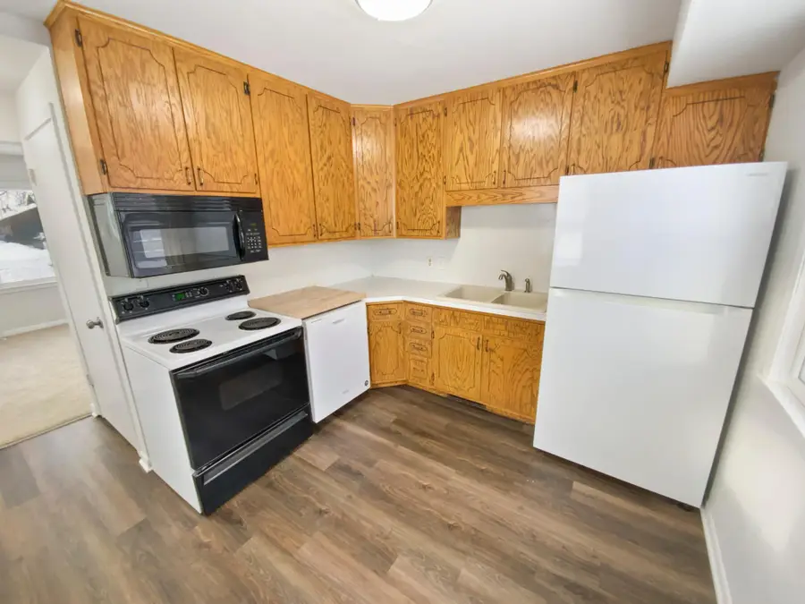 9211 Bryant Avenue S, Bloomington, MN 55420 - Image #2