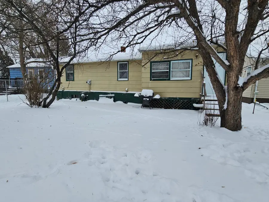 414 Crocker Avenue S, Thief River Falls, MN 56701 - Image #3