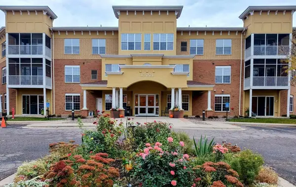 15001 Burnhaven Drive #104, Burnsville, MN 55306