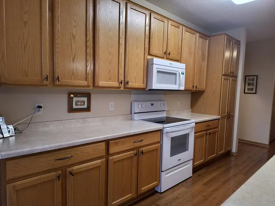 15001 Burnhaven Drive #104, Burnsville, MN 55306 - Image #3