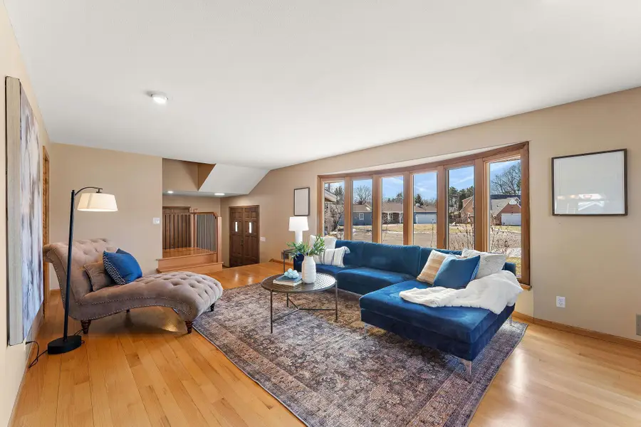 953 Lydia Avenue W, Roseville, MN 55113 - #2