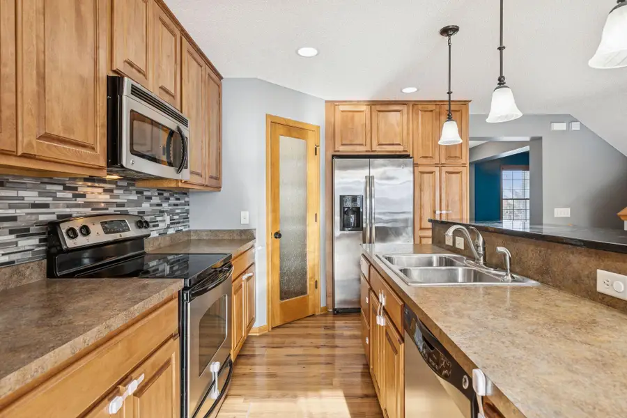 489 Canyon Boulevard, Hudson, WI 54016 - Image #3