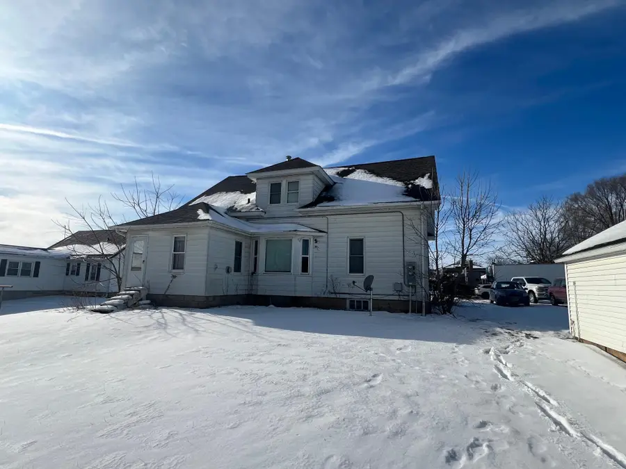 209 N Section Avenue, Spring Valley, MN 55975 - Image #2