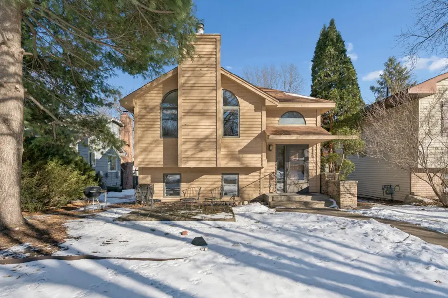 4340 Halifax Avenue N, Robbinsdale, MN 55422 - #3