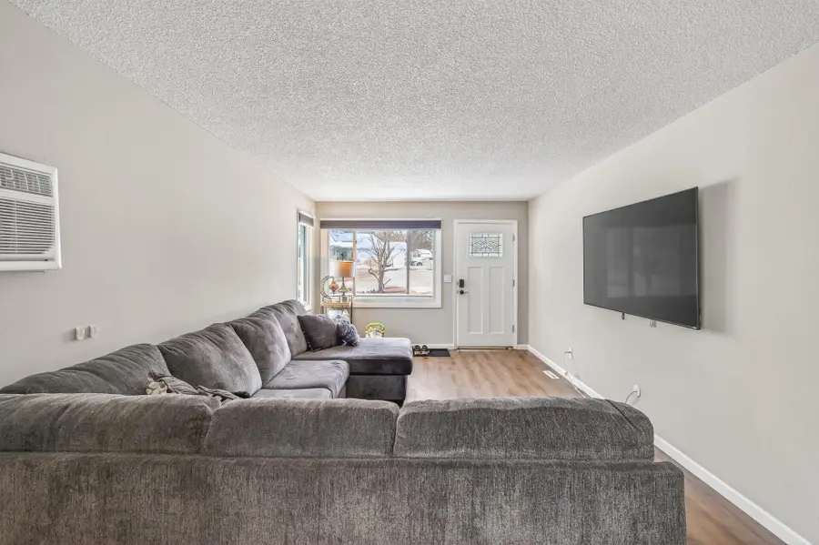 1918 Upper Afton Road E, Saint Paul, MN 55119 - Image #3